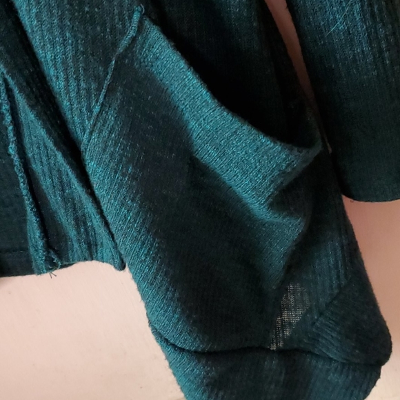 Women's Candies Cardigan in Dark Green Size Large - Picture 3 of 4